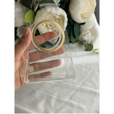 gold çerçeveli çanta